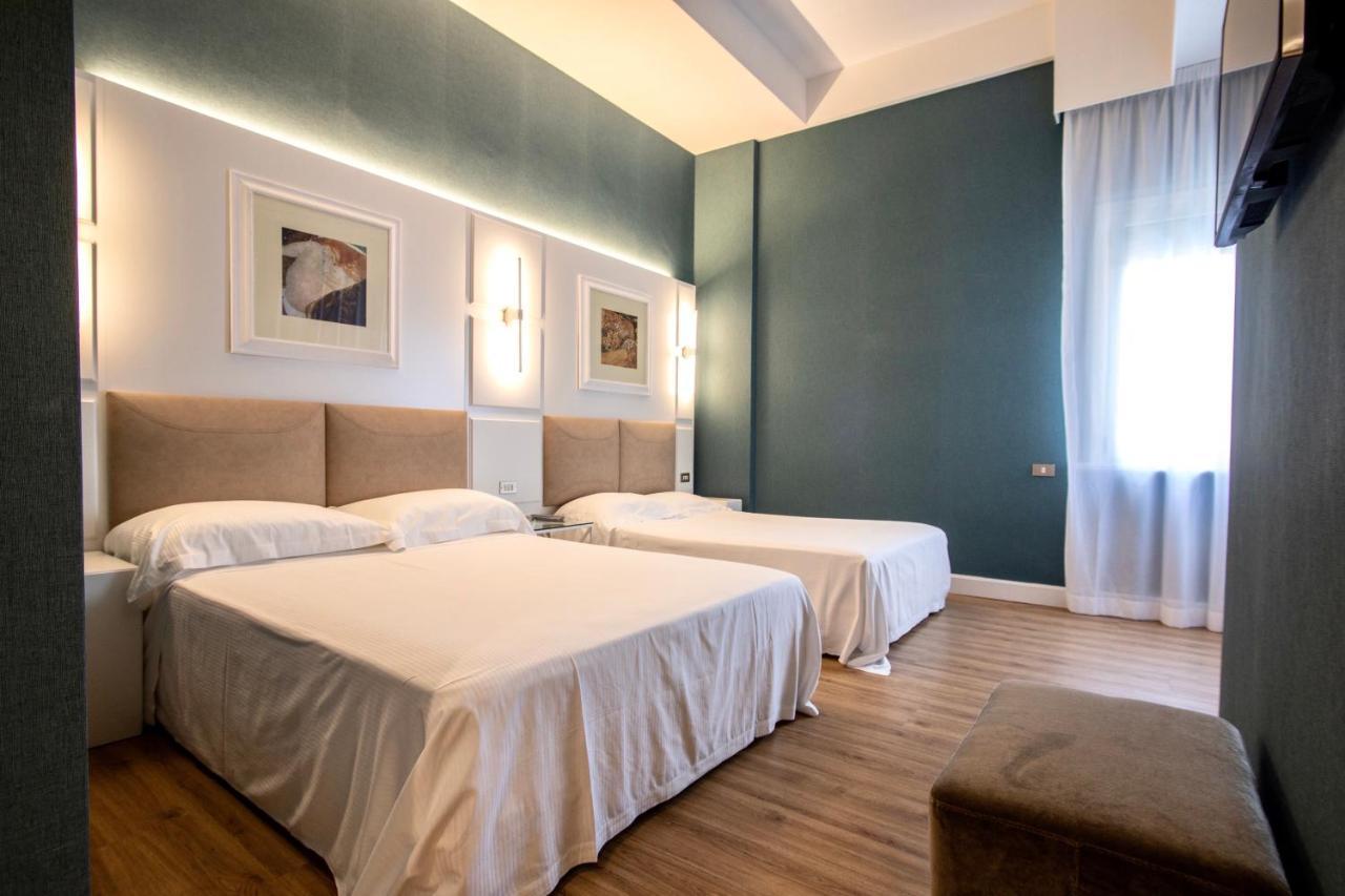 Villa Adriatica Ambienthotels Rimini Esterno foto