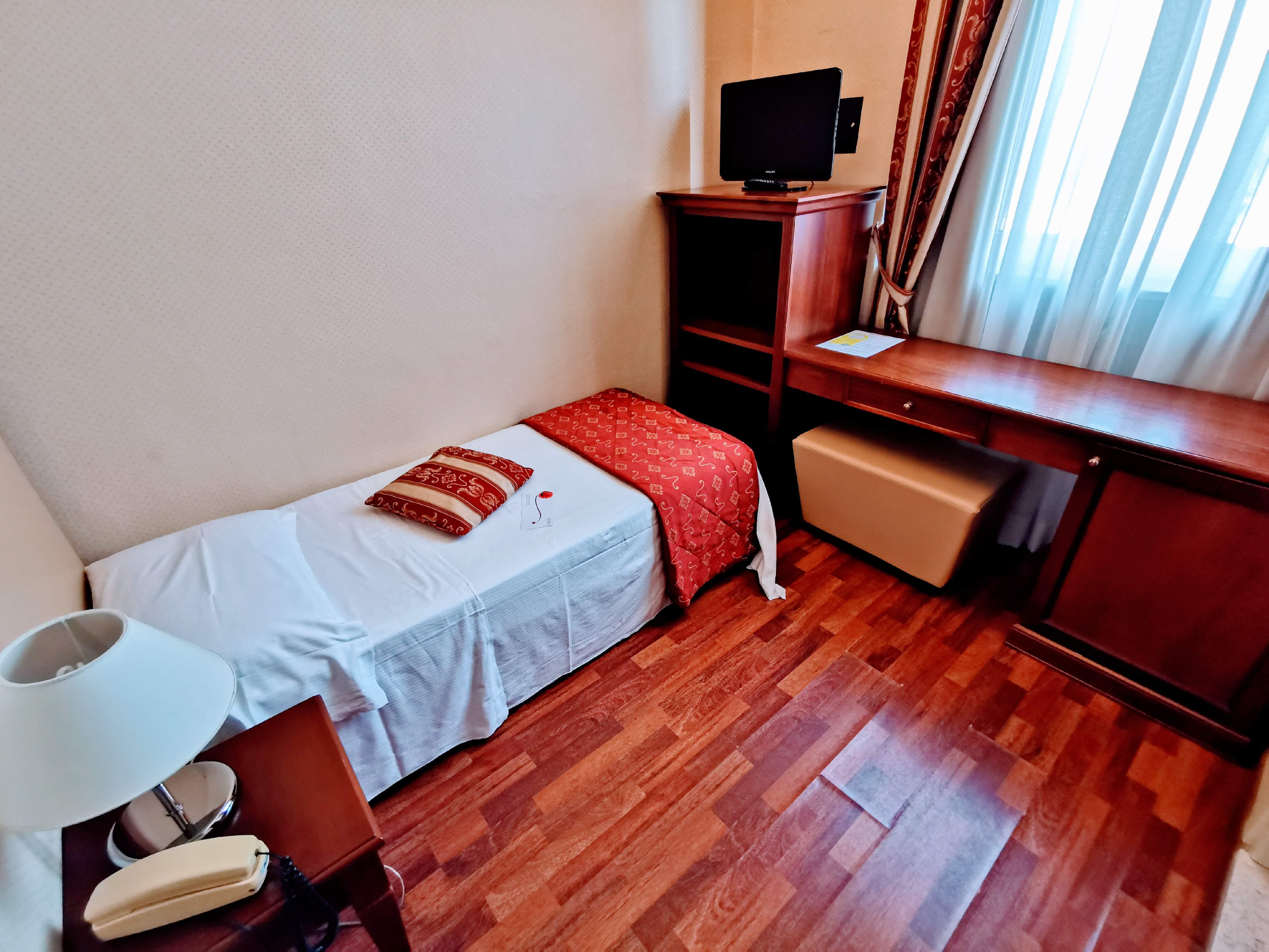 Villa Adriatica Ambienthotels Rimini Esterno foto