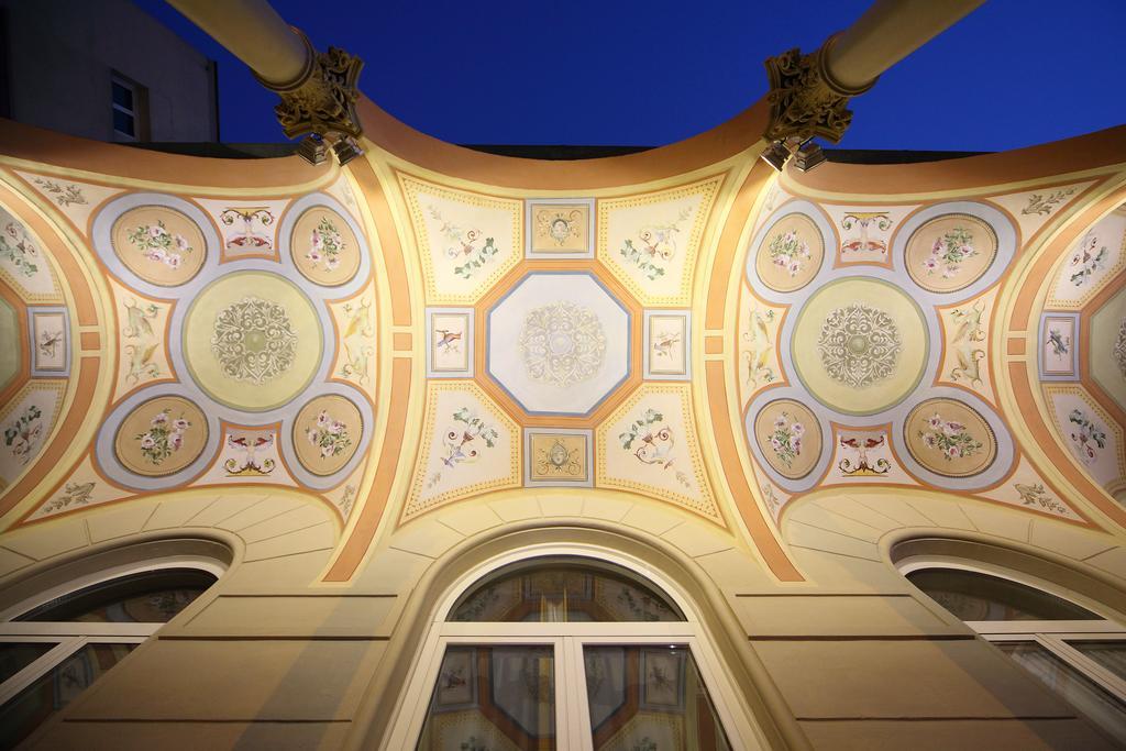 Villa Adriatica Ambienthotels Rimini Esterno foto