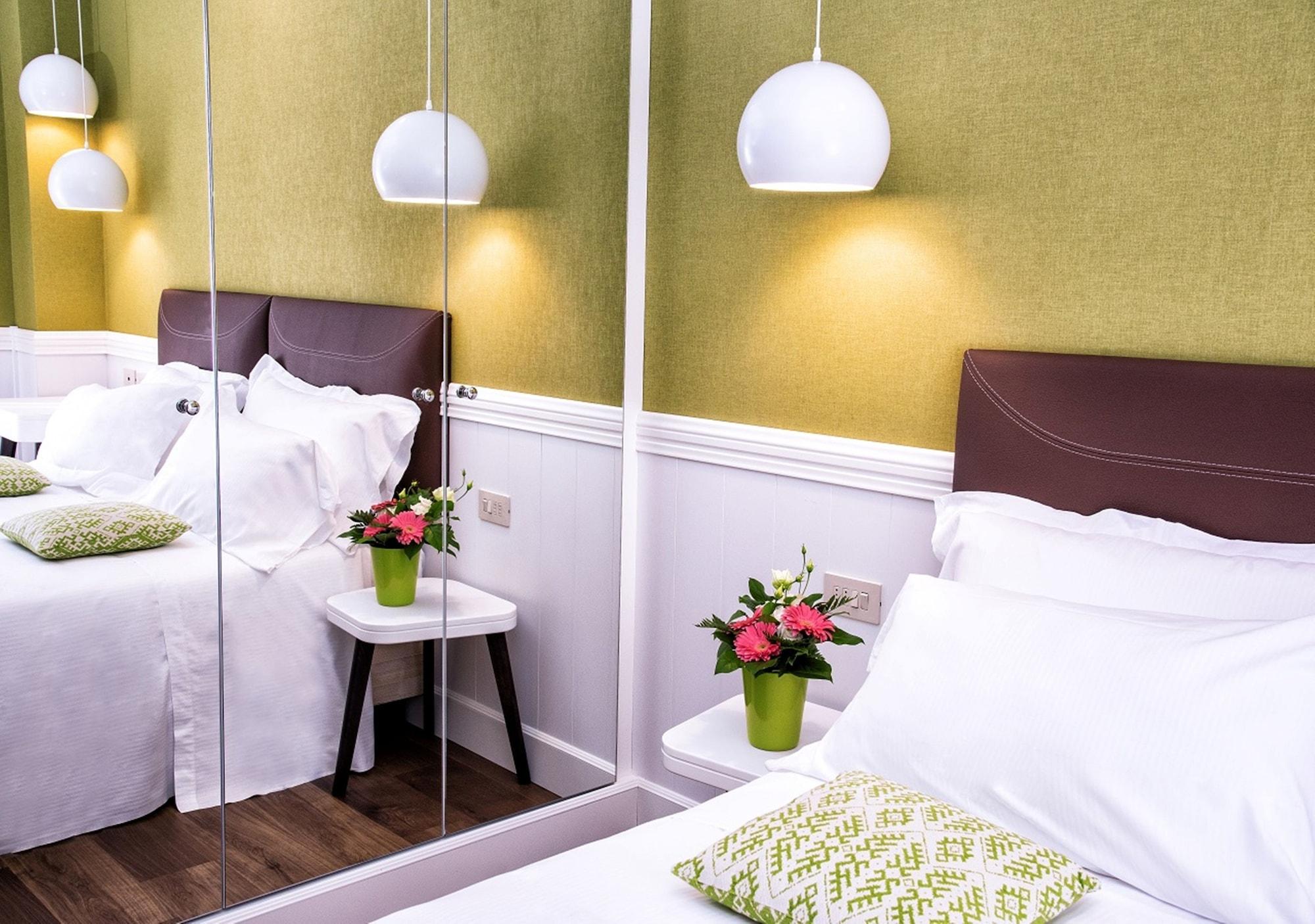 Villa Adriatica Ambienthotels Rimini Esterno foto