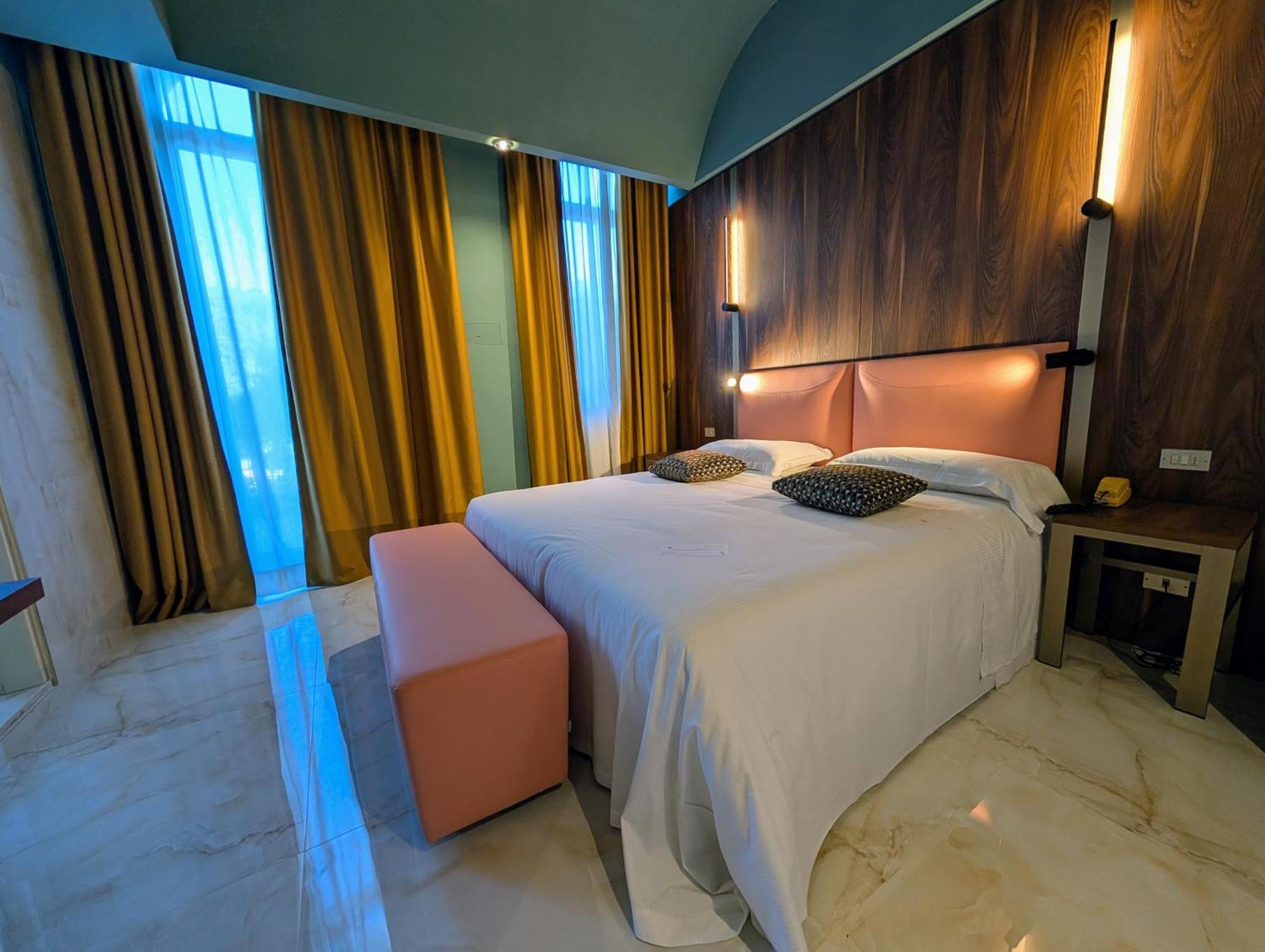 Villa Adriatica Ambienthotels Rimini Esterno foto